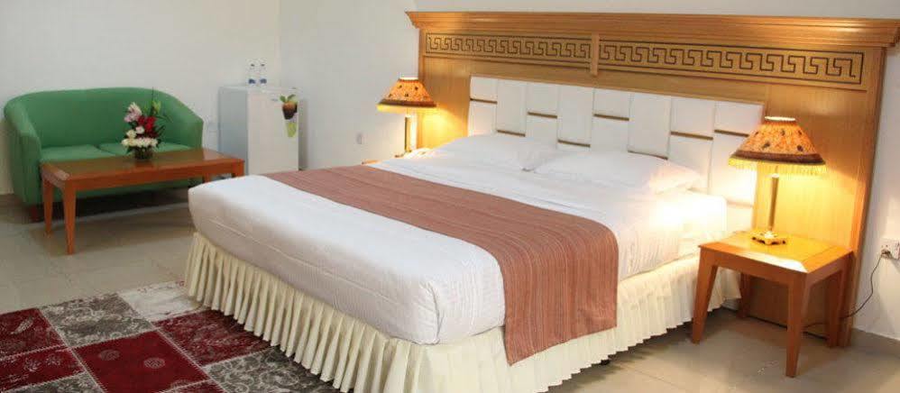 Flamingo Hotel Apartment 1 Abu Dhabi Bagian luar foto